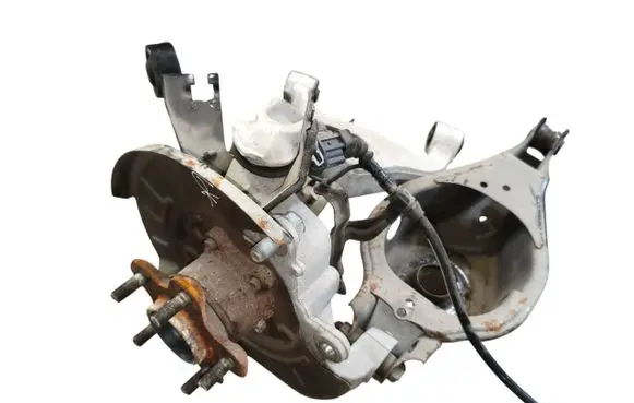 Nissan Rogue Rear wheel hub spindle/knuckle 