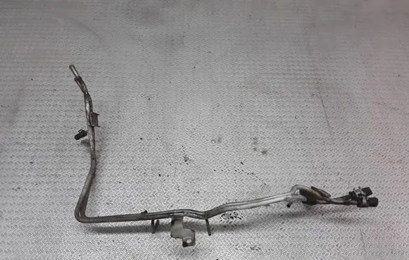 Mazda 6 Fuel line pipe