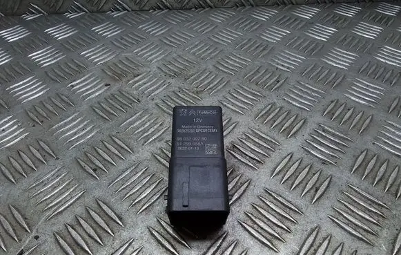 Citroen Jumpy Glow plug pre-heat relay 9803299780 51299058A