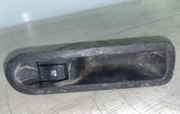Renault Scenic I Electric window control switch 156013870 21980