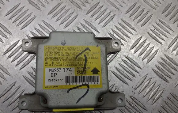 Mitsubishi Lancer Airbag control unit/module MB953174