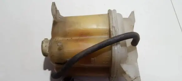 Mazda 323 F Coolant expansion tank/reservoir