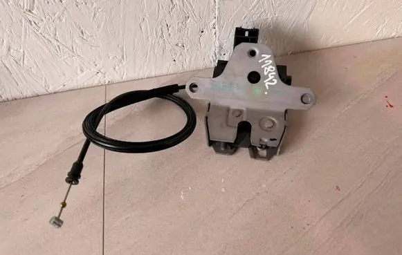 Jaguar XF X250 Tailgate/trunk/boot lock/catch/latch 6W83442A66CD