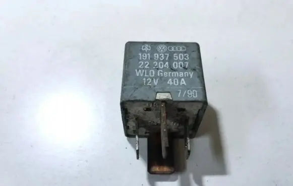Volkswagen Transporter - Caravelle T4 Other relay 191937503 22204007
