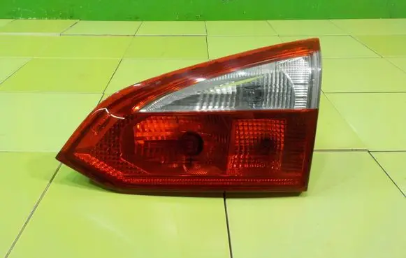 Ford Focus Rear/tail lights 18AB5