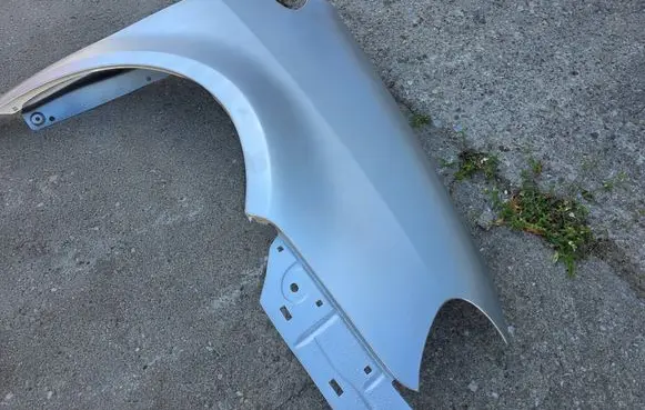 Volkswagen Touran I Fender