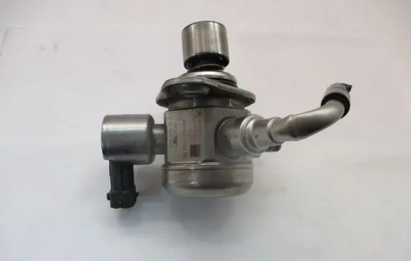 Ford Focus Fuel injection high pressure pump CM5G9D376GA 0261520095 M1DA