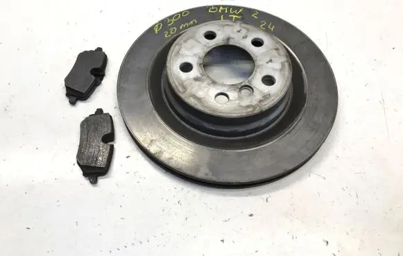 BMW 2 Active Tourer U06 Rear brake disc 6891086