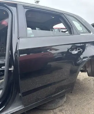 Audi A3 S3 8V Rear door