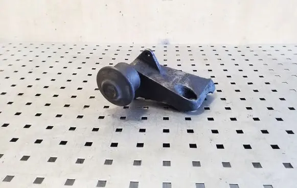 Audi A6 S6 C4 4A Engine mounting bracket 4A0199343