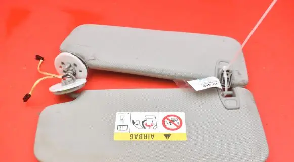 Opel Mokka Sun visor
