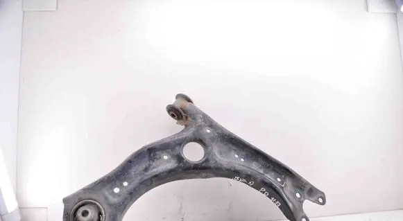 Front lower control arm/wishbone