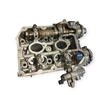 Subaru Forester SH Engine head 