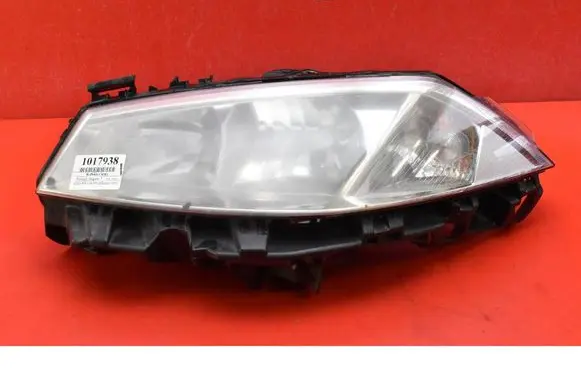 Renault Megane II Headlight/headlamp 8200073220J