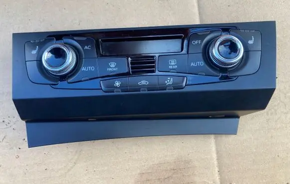 Audi A5 8T 8F Tailgate/trunk/boot open switch 8K1820043AJ