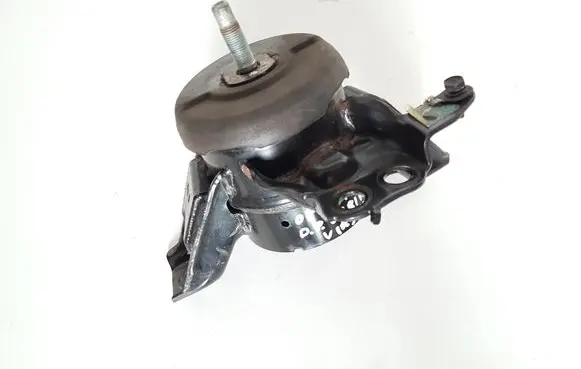 Engine mount bracket