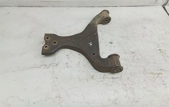 Mercedes-Benz Vito Viano W639 Front lower control arm/wishbone