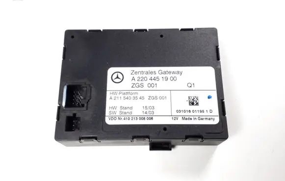 Mercedes-Benz S W220 Other control units/modules A2204451900