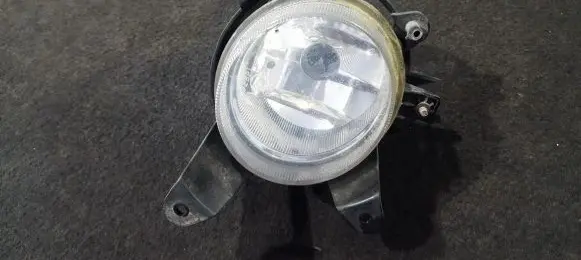 KIA Carens I Front fog light