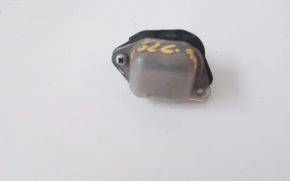 Mazda 626 Number plate light E135003