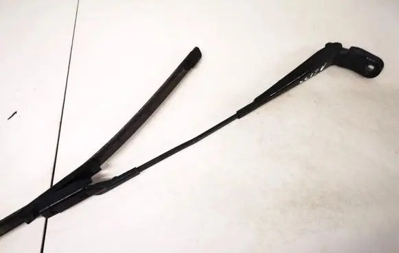 Skoda Roomster (5J) Front wiper blade arm 5j1955409b