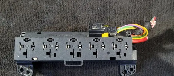 Renault Espace IV Fuse module