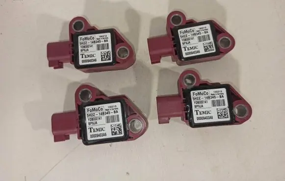 Land Rover Discovery 4 - LR4 Airbag deployment crash/impact sensor 5H2Z-14B345-BA