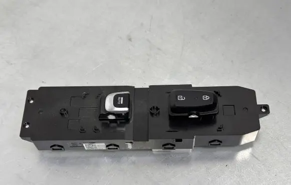 KIA Optima Electric window control switch 93575D4AE0BYF 93575D4AE0