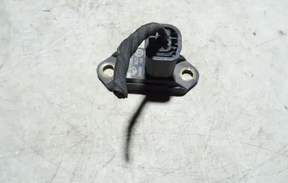 Volkswagen PASSAT CC Airbag deployment crash/impact sensor 3C0907651