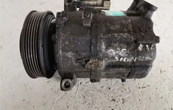 Opel Signum Air conditioning (A/C) compressor (pump) 13140505