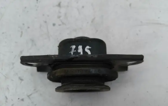 Nissan Qashqai Engine mount bracket 112202558R