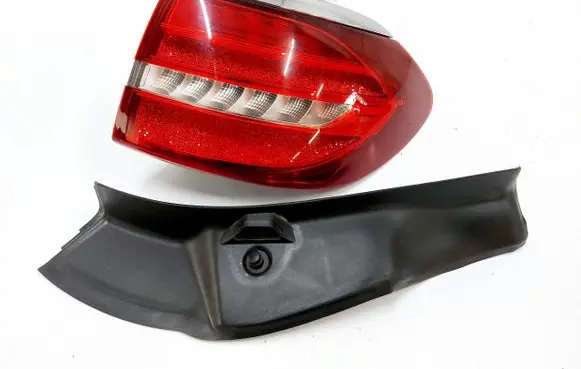 Mercedes-Benz E W213 Rear/tail lights