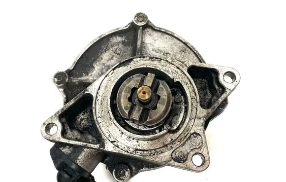 Audi A4 S4 B6 8E 8H Vacuum pump 057145100C