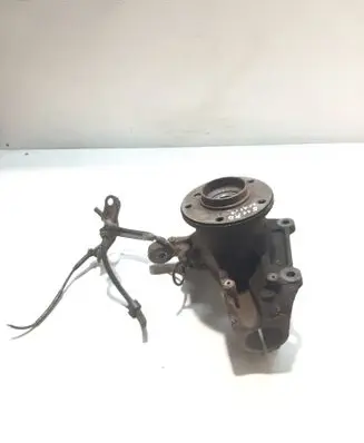 BMW 5 E60 E61 Front wheel hub
