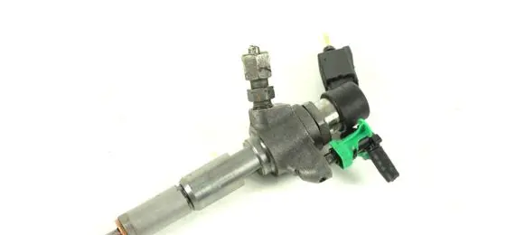 Ford Focus Fuel injector 9802448680 50274V05