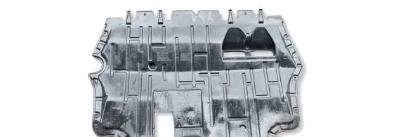 Volkswagen PASSAT B6 Engine splash shield/under tray 3C0825237 3C0825235