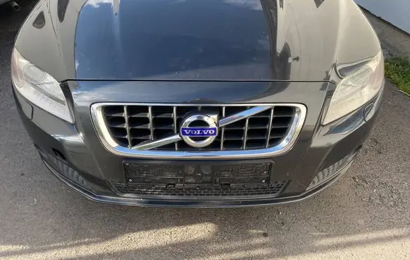 Volvo V70 Front piece kit