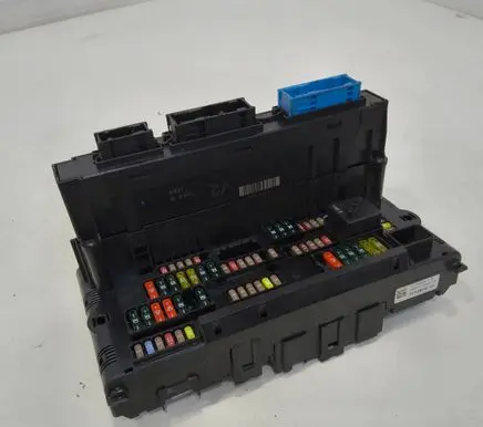 BMW 5 F10 F11 Fuse box set 925281501
