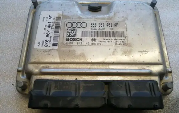 Audi A4 S4 B7 8E 8H Engine control unit/module 8E0907401AF 0281012142 1039S07817