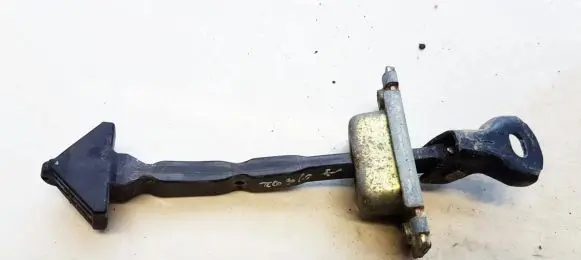 Mazda 3 I Rear door check strap stopper