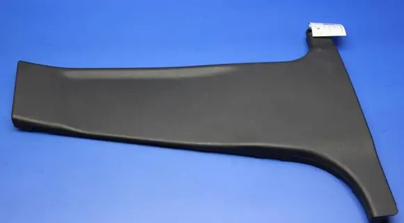 Mercedes-Benz C W204 (B) pillar trim (bottom) A2046900425