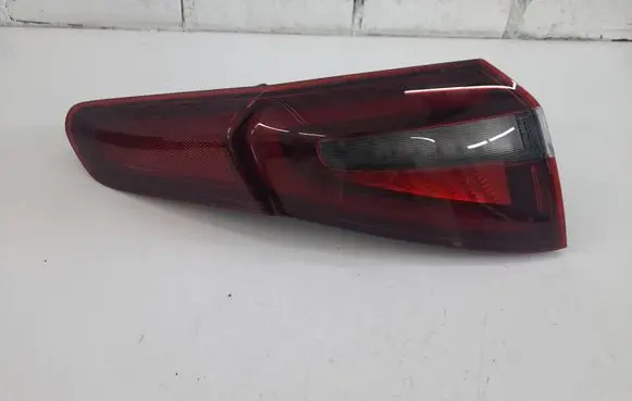 Alfa Romeo Stelvio Rear/tail lights