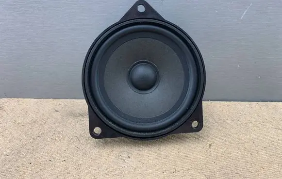BMW 3 E90 E91 Front door speaker 9141494 65139141494 65136923174