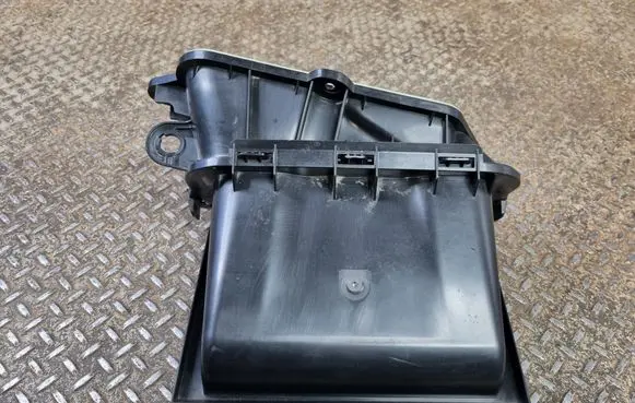 Mercedes-Benz EQS V297 Air intake duct part A2978302100 A2978302700
