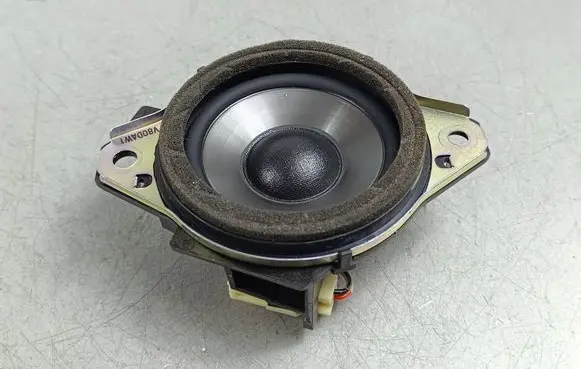 Toyota GR 86 Panel speaker 86301CA140
