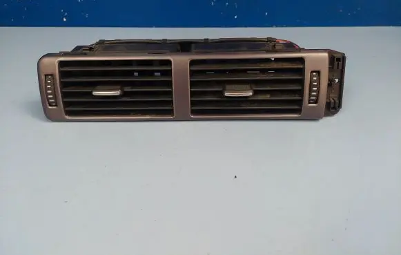 Audi A6 S6 C5 4B Dash center air vent grill 4B1820951