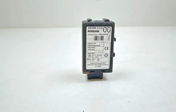 Nissan X-Trail T30 Door central lock control unit/module 28596CC0 5WK46473B 5WK48821