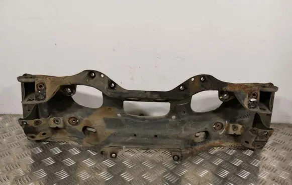 Subaru XV Front subframe J1Y18