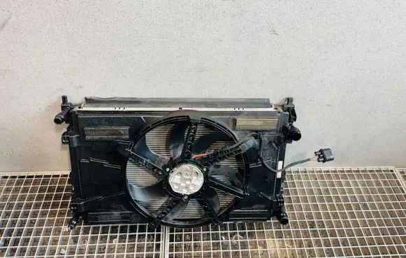 Volkswagen Golf VII Radiator set 5Q0121203AA 5Q0121207AG 5Q0121251ER