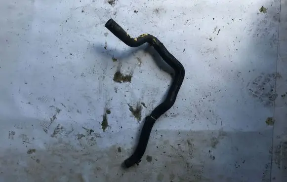 Renault Captur Engine coolant pipe/hose 110606780R